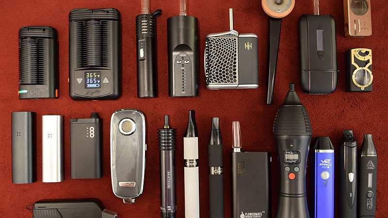 Dry herb vaporizer types